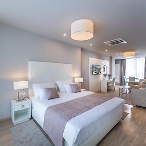 Superior Studio Apartment